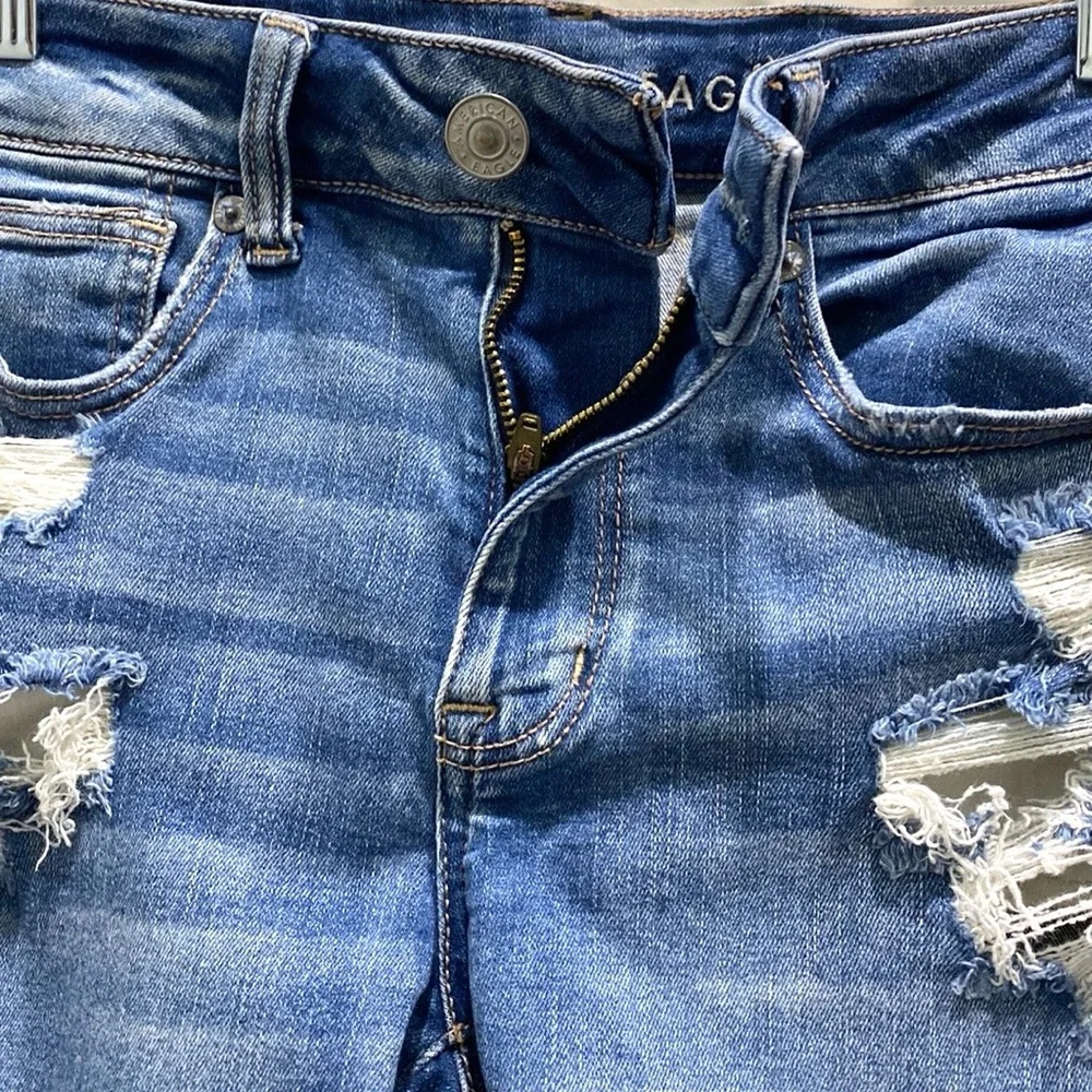 American Eagle Next Level Stretch HI-Rise Shortie SZ 4 Festival Boho Jean Shorts